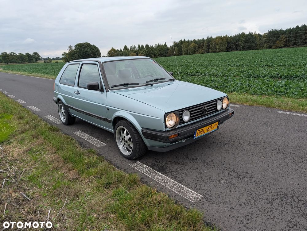 Volkswagen Golf 1.8 / 1.8 C - 7