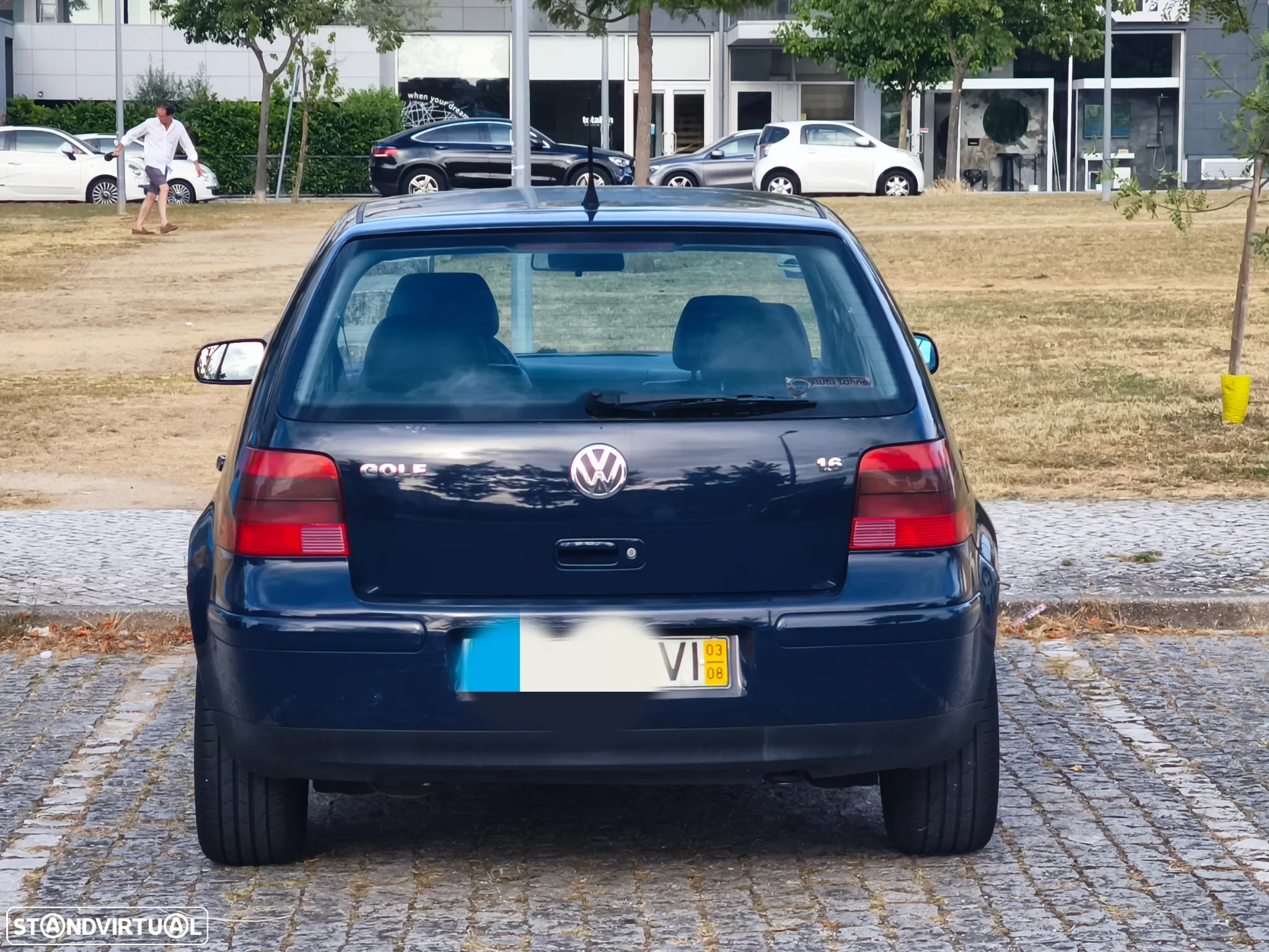VW Golf 1.6i Sport Pacific - 6