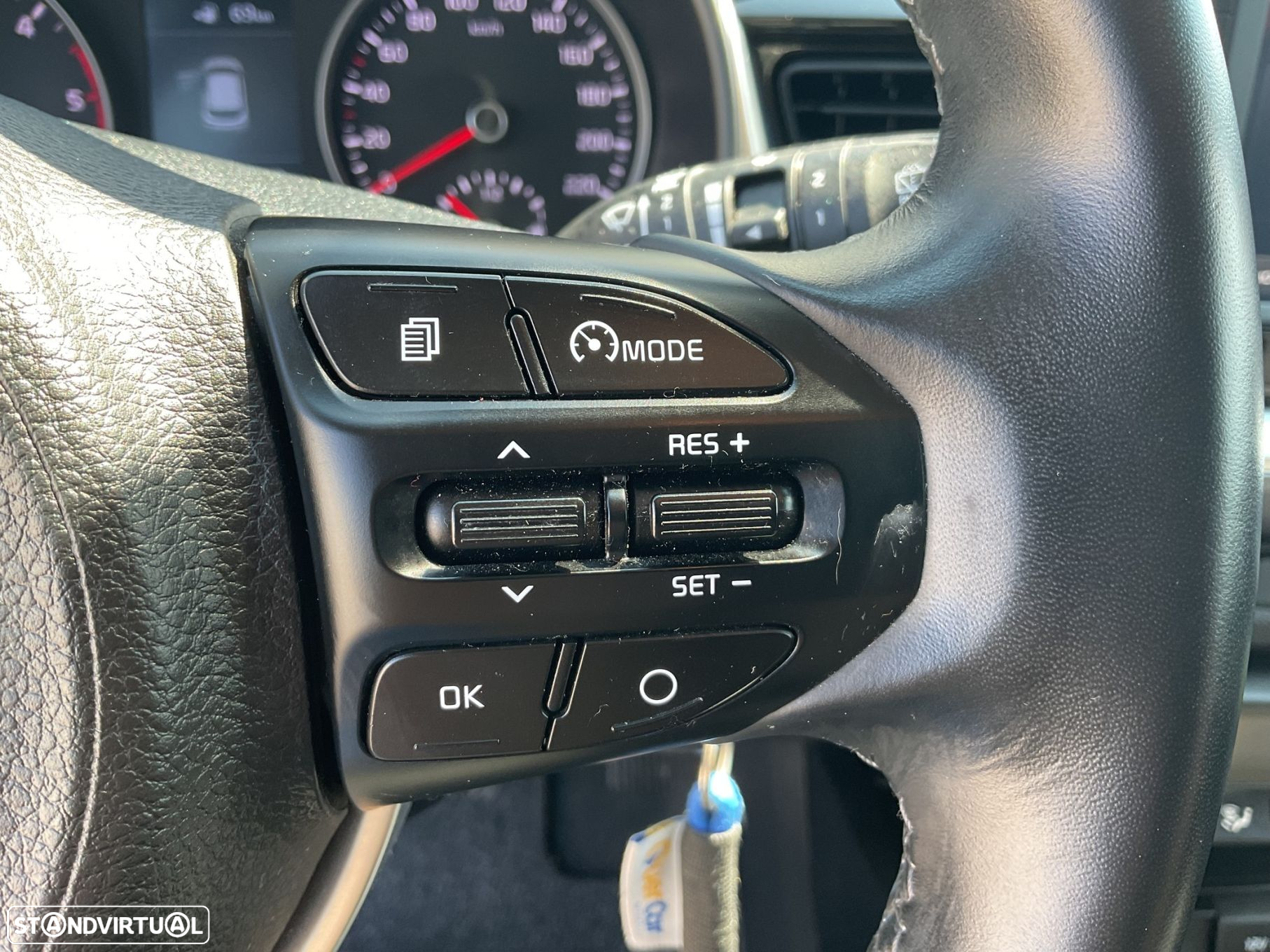 Kia Stonic 1.6 CRDi Urban - 39