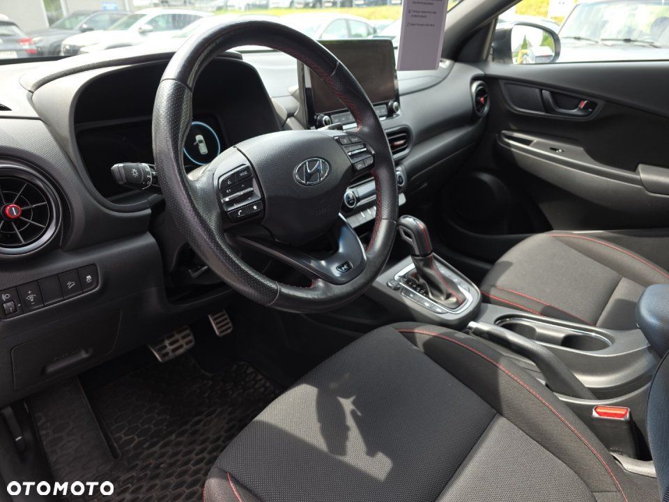 Hyundai Kona - 10