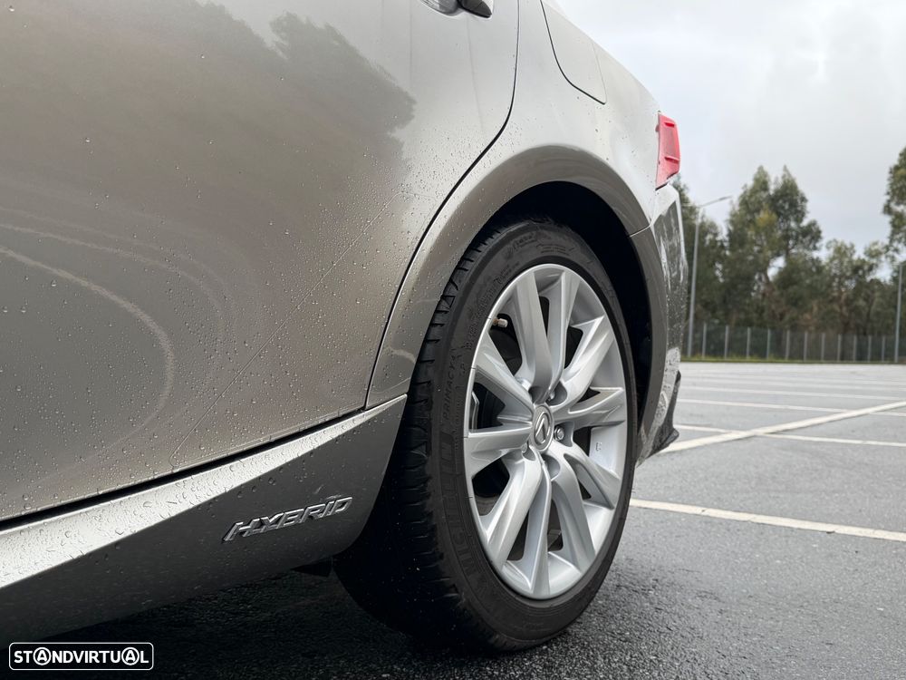 Lexus IS 300H Pack Executive+ - 25