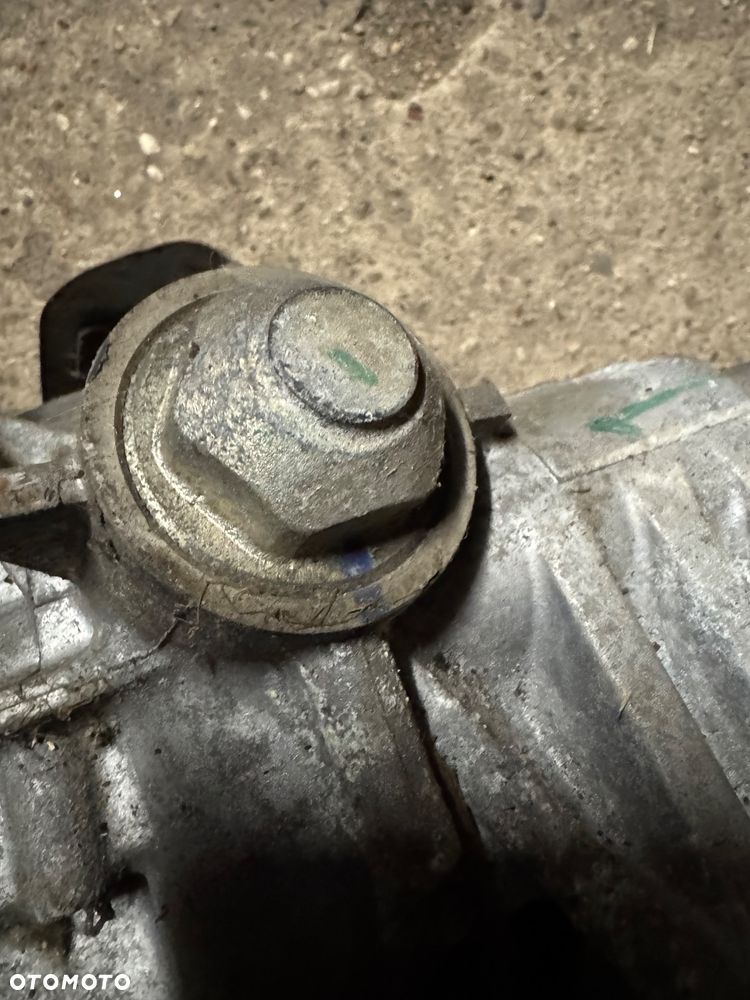 Honda Civic VIII UFO śruba kasująca luz przekladni - 2