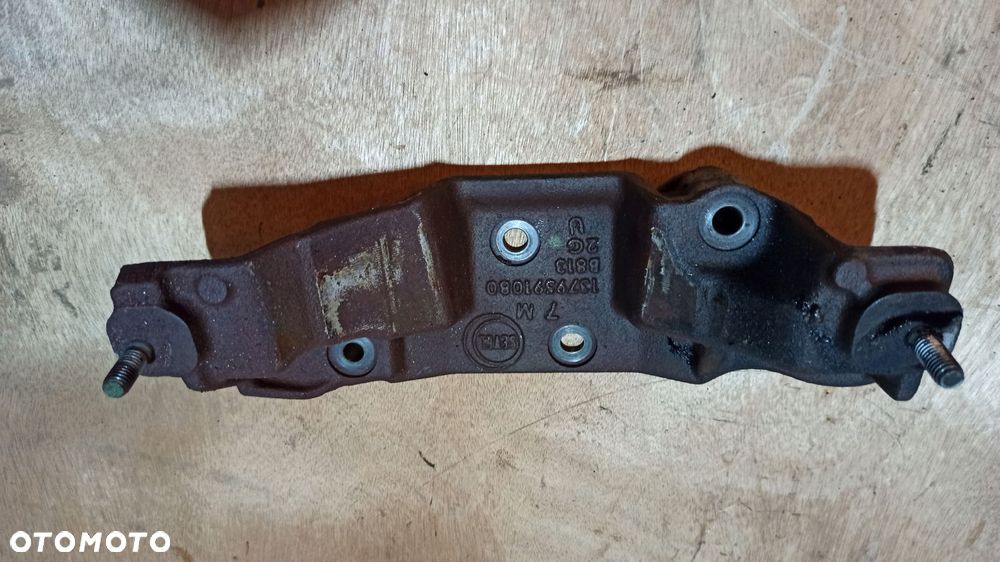 uchwyt łapa mocowanie filtra dpf ducato 2,3 euro 6 - 3