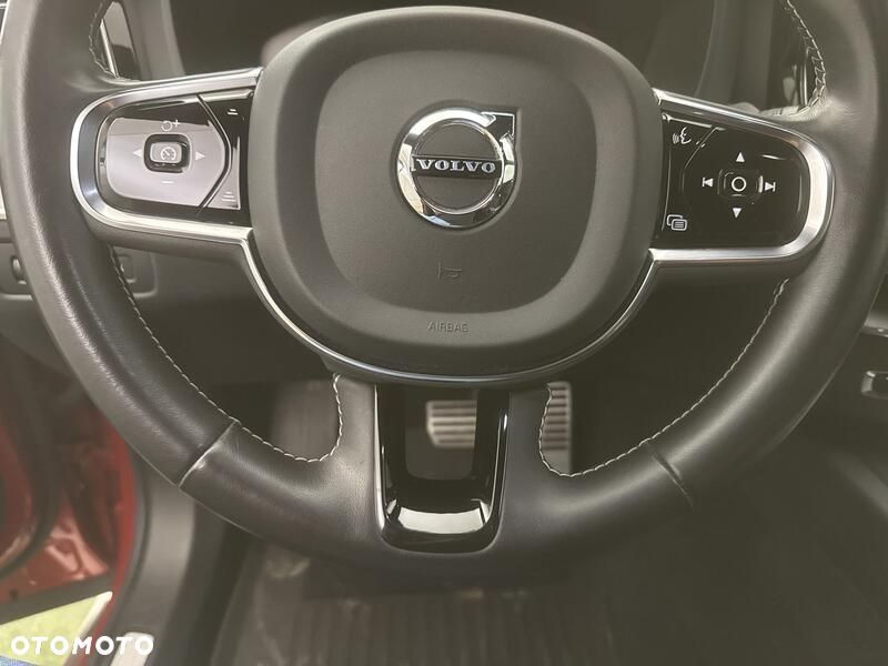 Volvo XC 60 B4 B R-Design - 13
