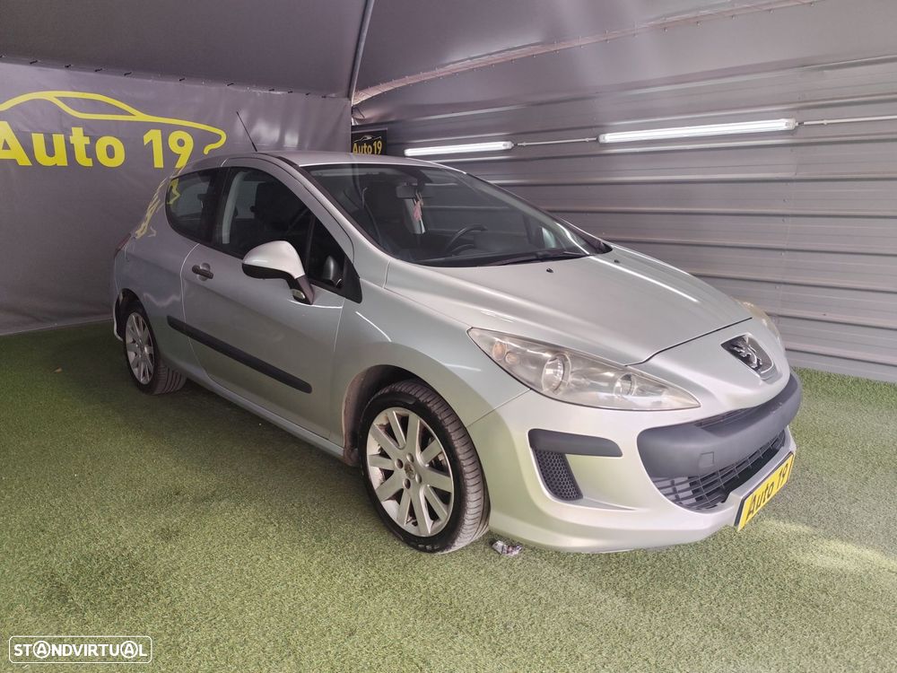 Peugeot 308 HDi FAP 90 Tendance - 3