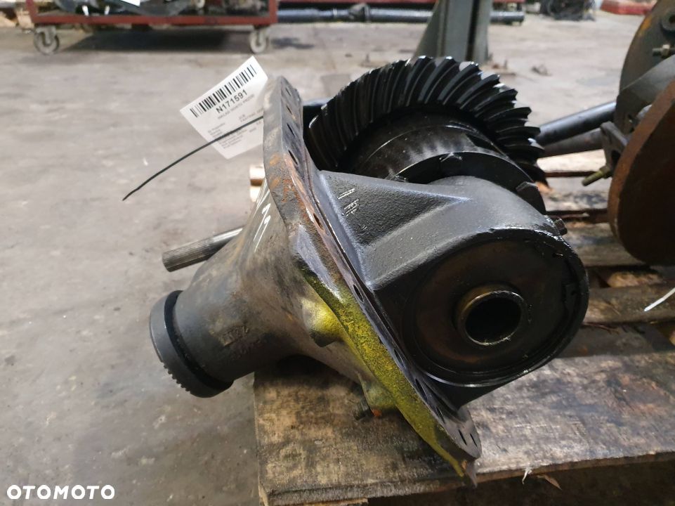 WKŁAD MOSTU PRZÓD JCB FASTRAC 3230 33/11 - 3