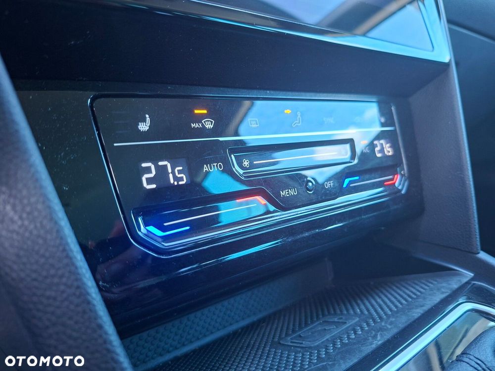 Volkswagen Passat - 21