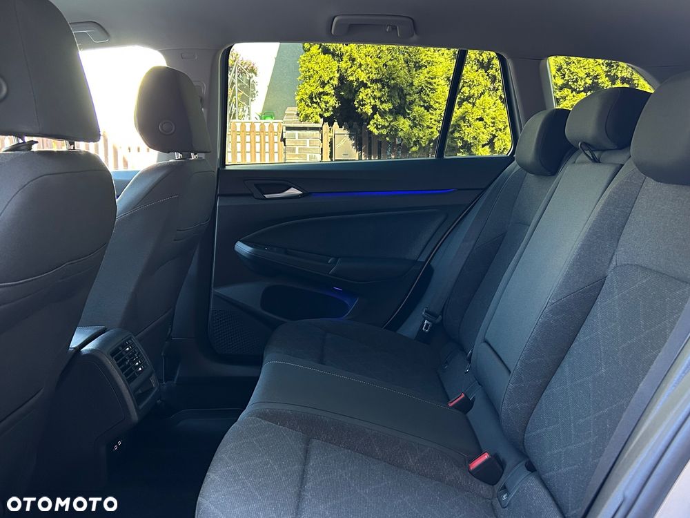 Volkswagen Golf 1.5 TSI EVO Life - 30