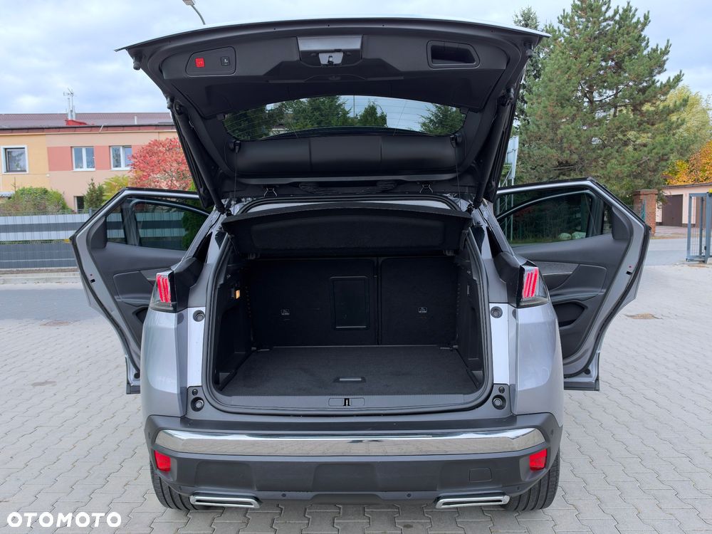 Peugeot 3008 BlueHDi 130 Stop & Start EAT8 Allure - 17