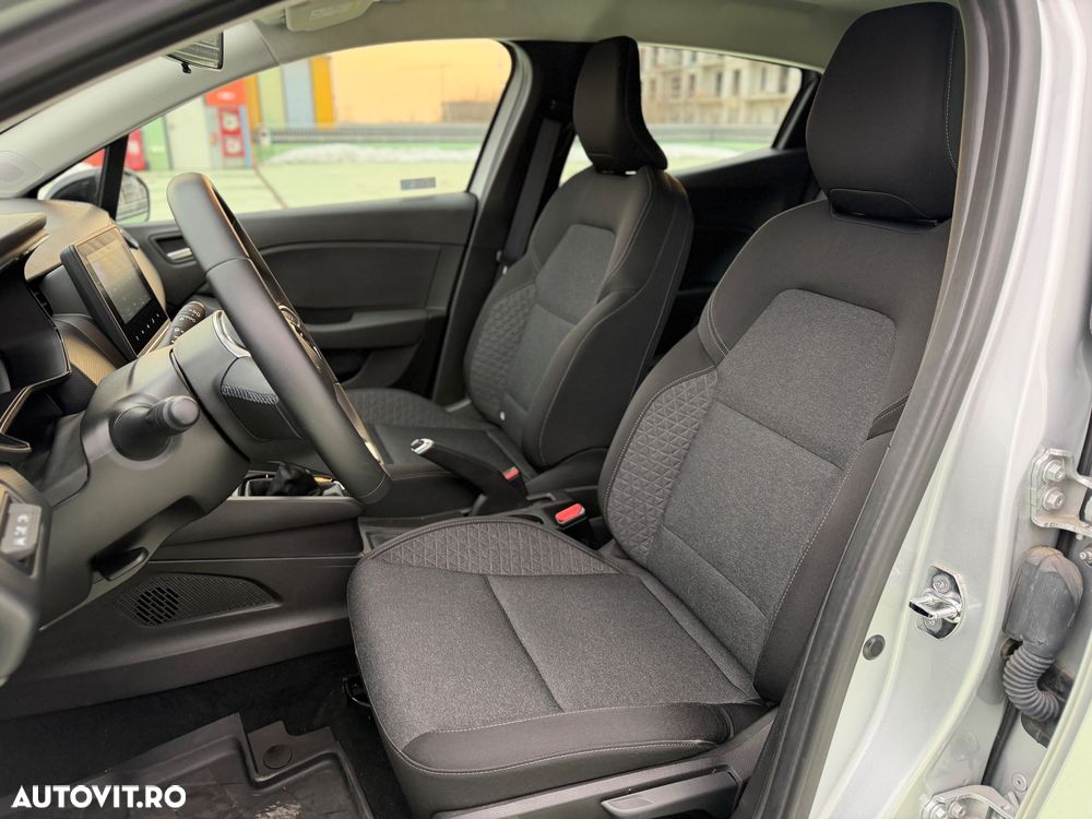 Renault Clio V Blue dCi 100 Equilibre - 23