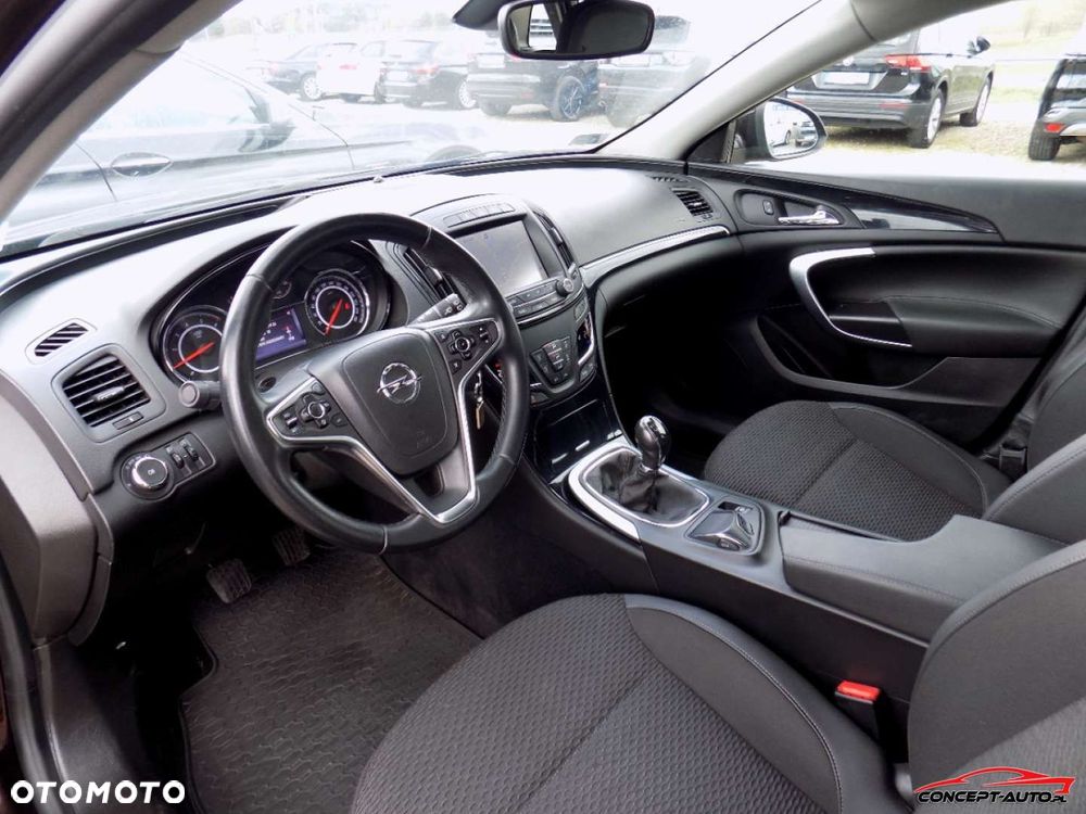 Opel Insignia - 18