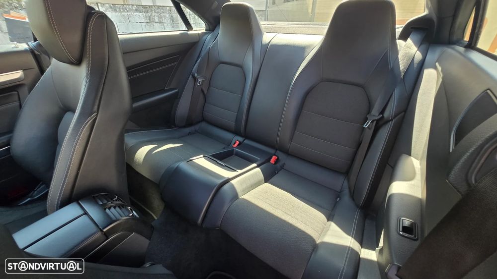 Mercedes-Benz E 220 CDi Avantgarde BlueEfficiency Auto - 11