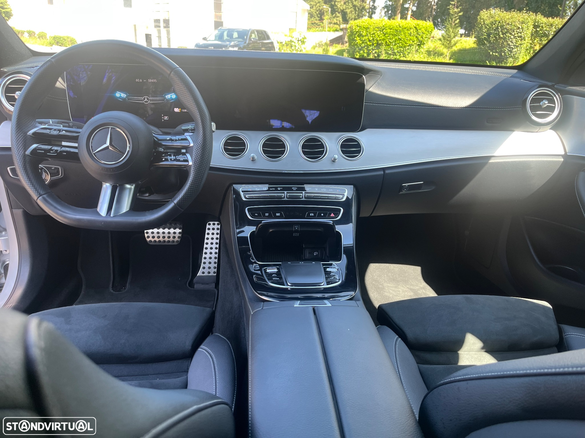 Mercedes-Benz E 300 T 9G-TRONIC AMG Line - 12