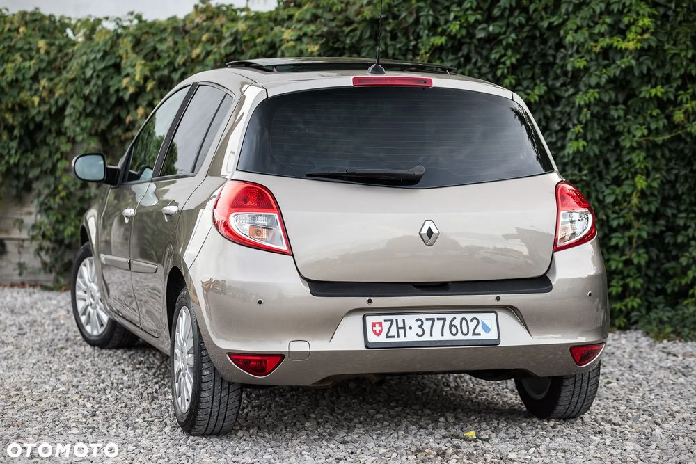 Renault Clio 1.6 16V Dynamique - 13