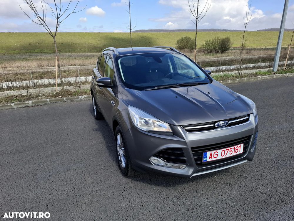 Ford Kuga 2.0 TDCi 4x4 Aut. Titanium - 1
