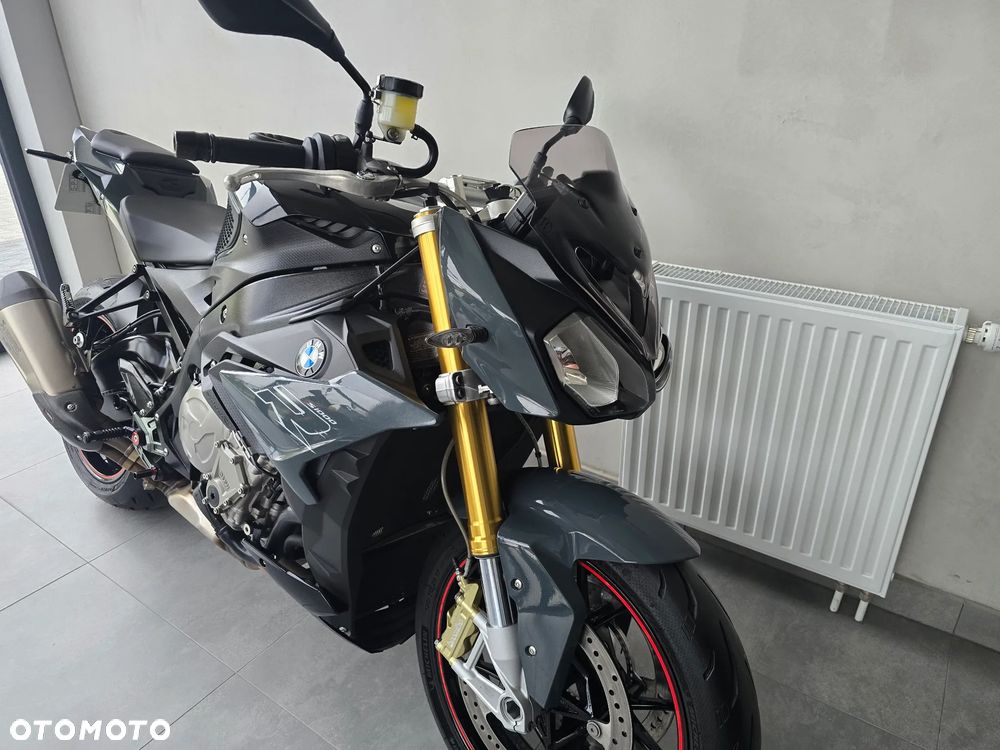 BMW S - 34