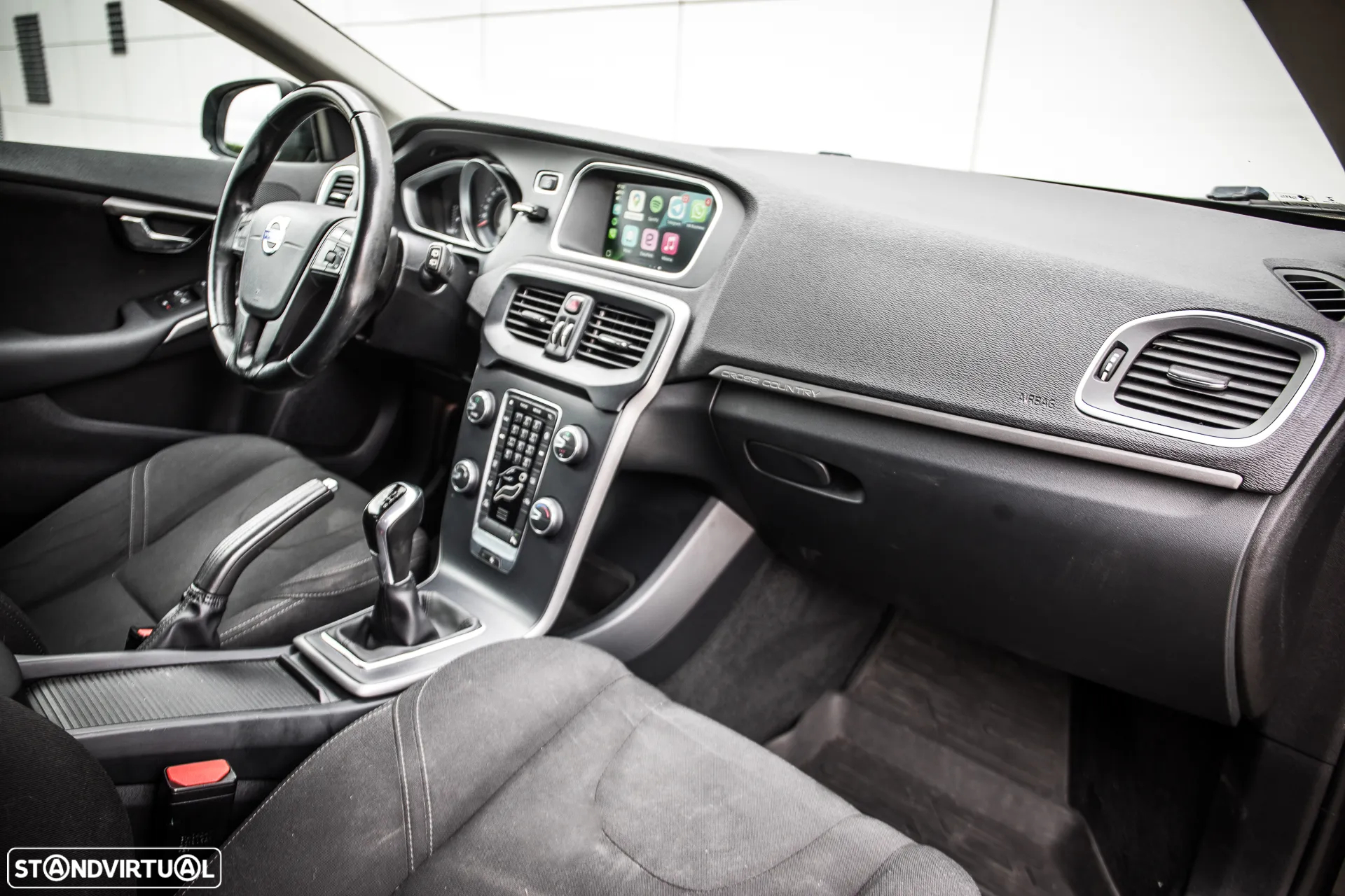 Volvo V40 Cross Country 1.6 D2 Momentum - 14