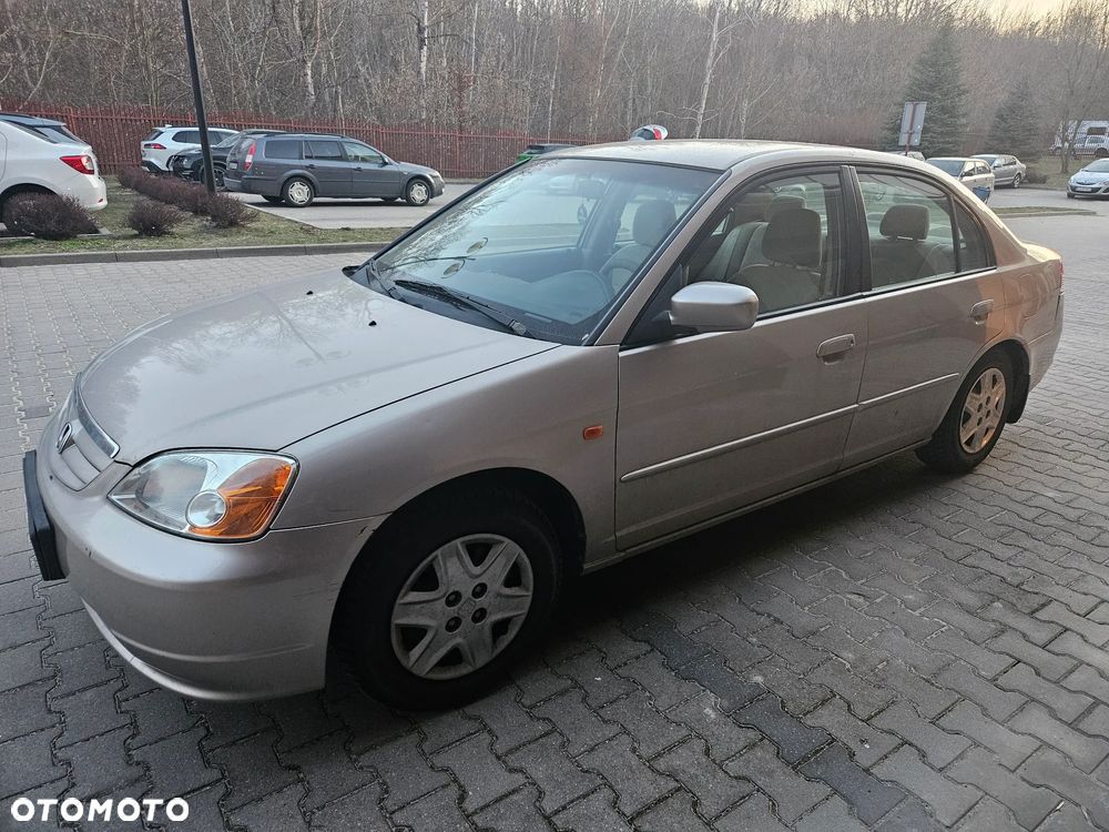 Honda Civic 1.6i ES - 2