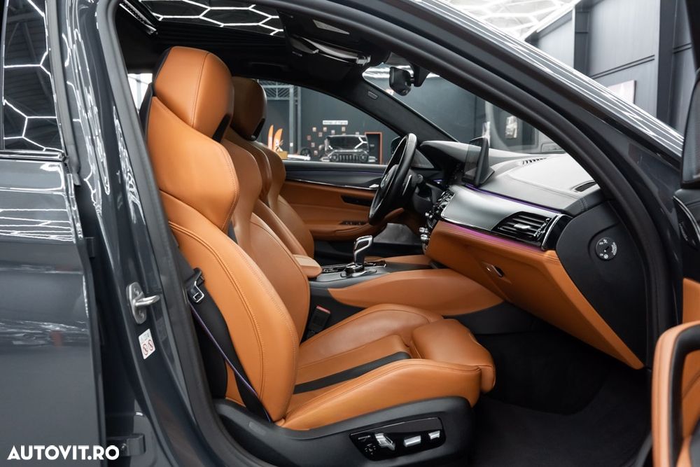 BMW M5 AT - 10