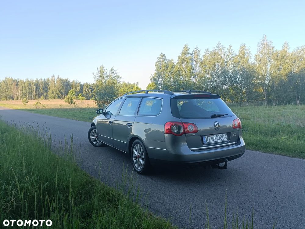 Volkswagen Passat 1.9 TDI Individual - 28