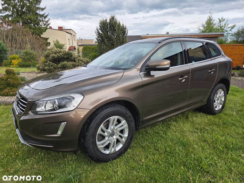 Volvo XC 60 D3 Drive-E Momentum - 21