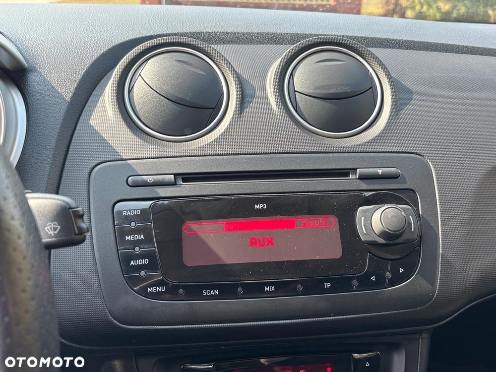 Seat Ibiza 1.4 16V Reference - 17