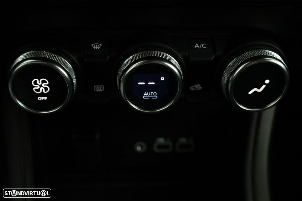 Renault Captur 1.0 TCe Techno Bi-Fuel - 13