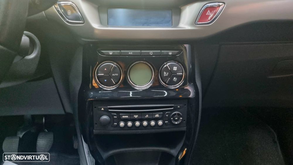 Citroën C3 1.2 PureTech Collection ETG - 17