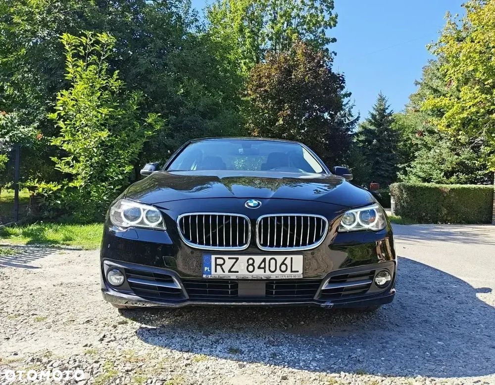 BMW Seria 5 528i xDrive - 2