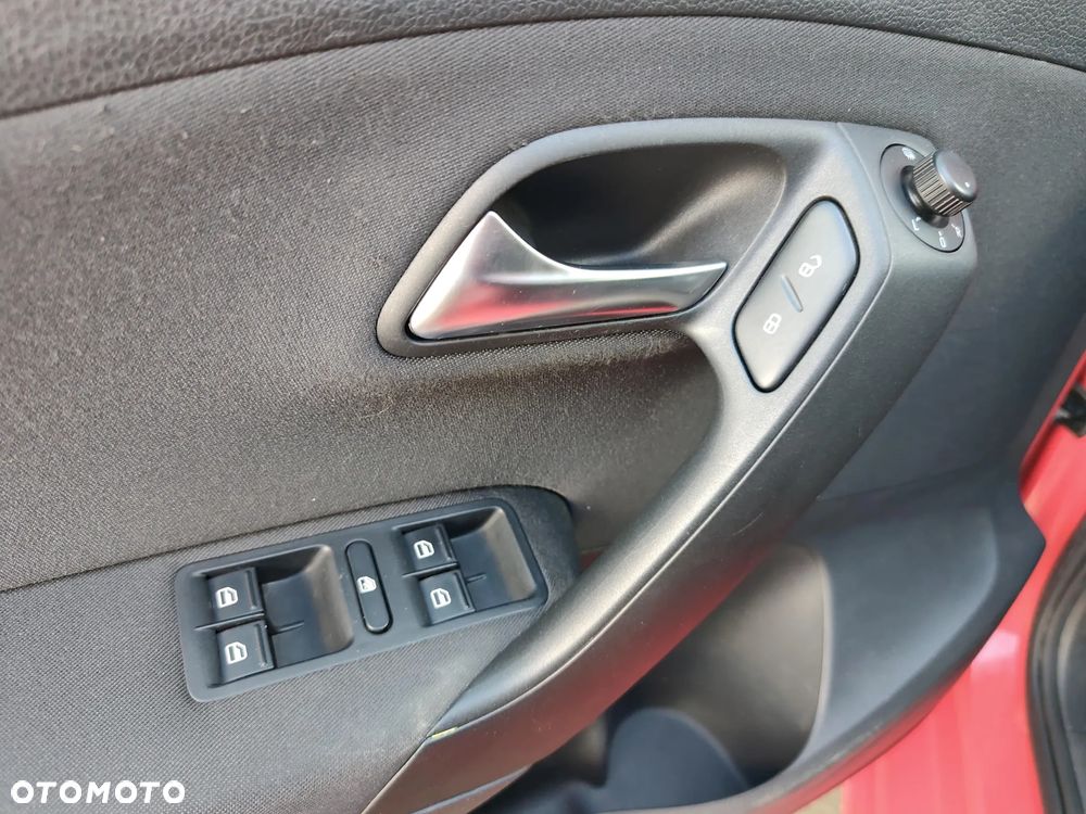 Volkswagen Polo 1.4 16V Comfortline CityLine - 19