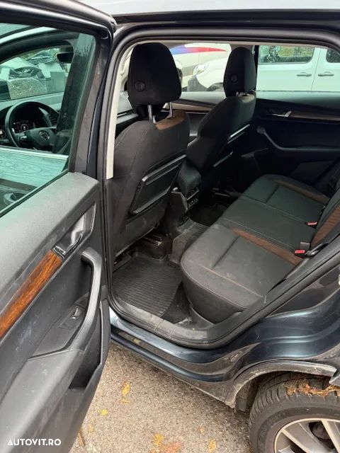 Skoda Karoq 2.0 TDI 4X4 DSG Scout - 17