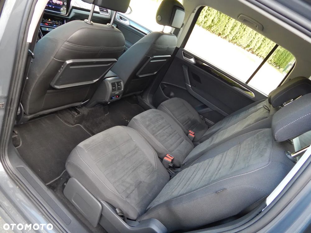 Volkswagen Touran 2.0 TDI BMT Highline DSG - 9