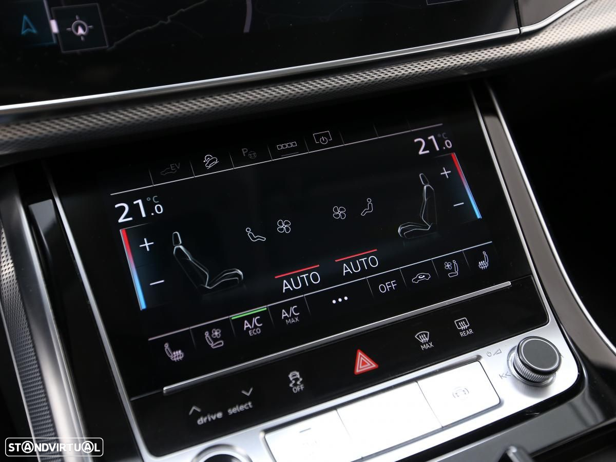 Audi Q7 55 TFSIe quattro Tiptronic - 34