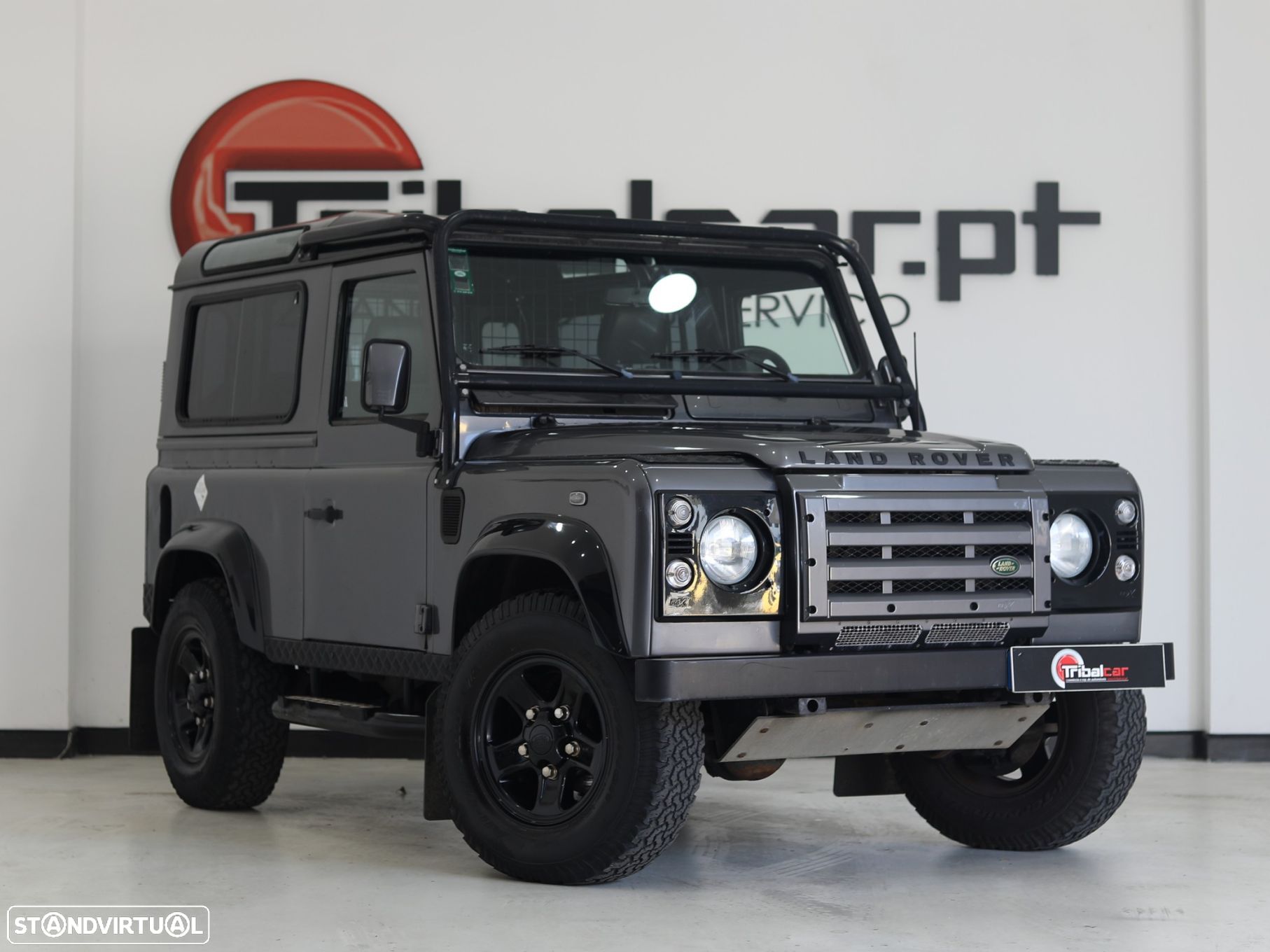 Land Rover Defender 90 2.5 TD5 Metal Top - 1