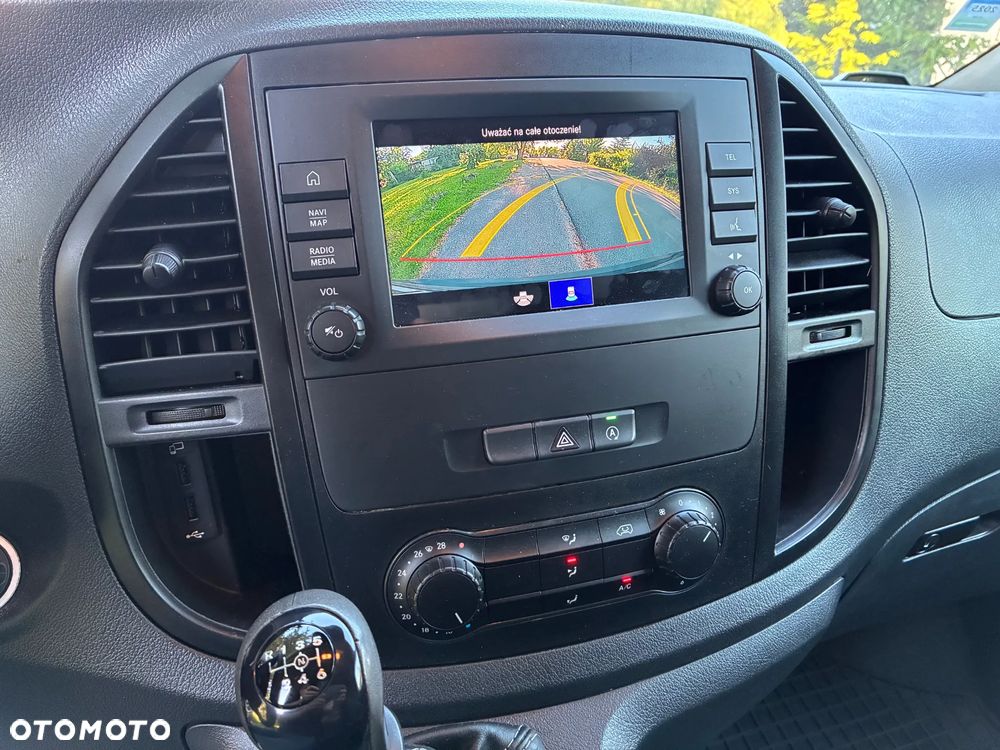 Mercedes-Benz VITO - 24