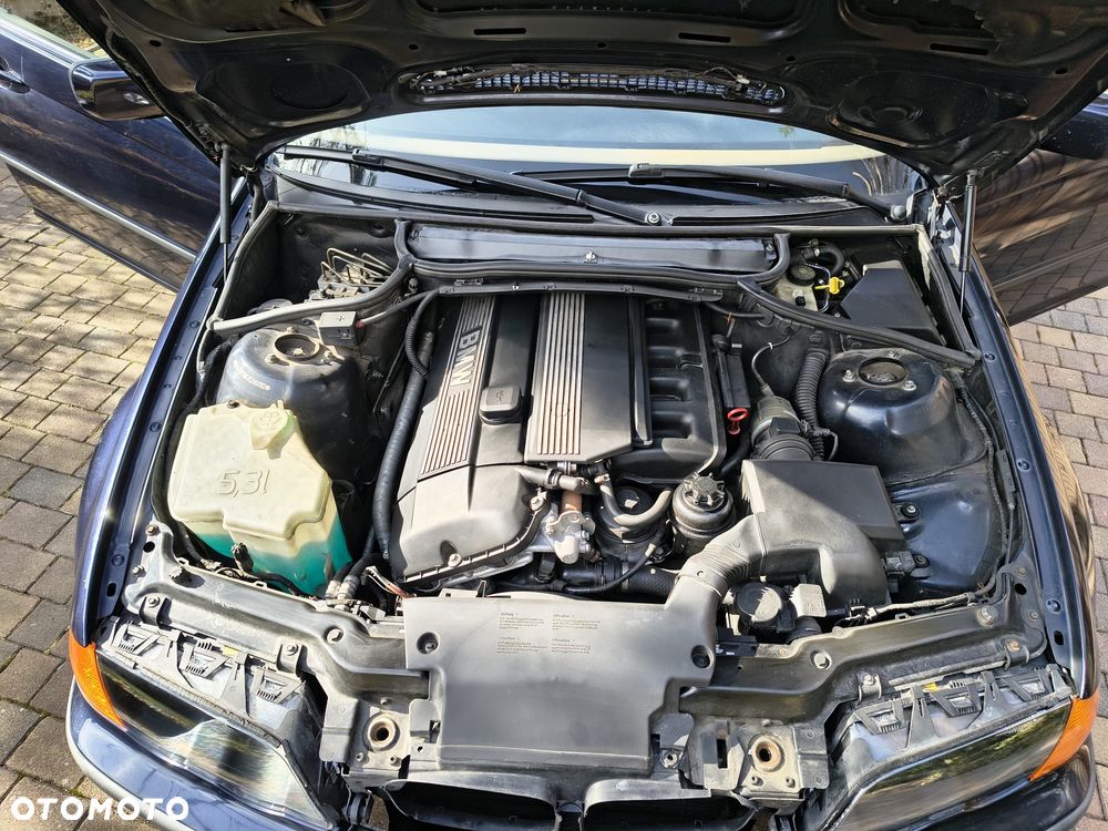 BMW Seria 3 328i - 8