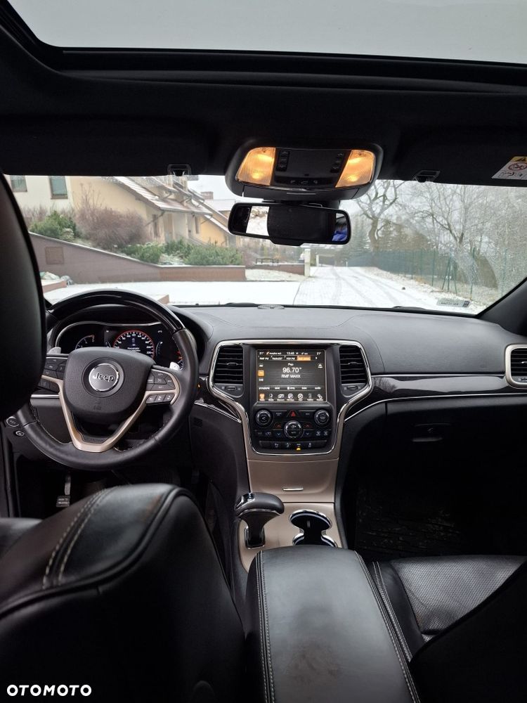 Jeep Cherokee - 4