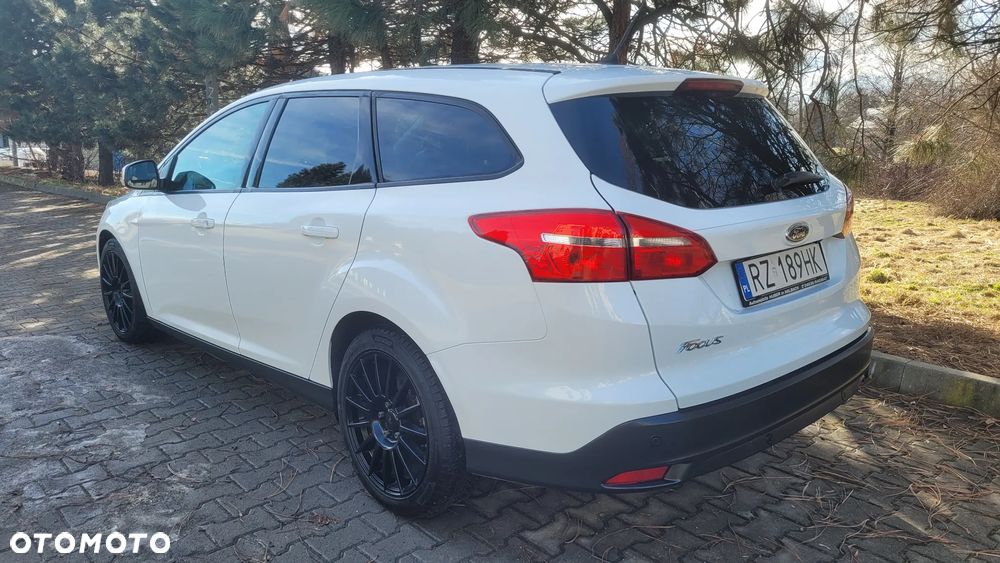 Ford Focus 2.0 TDCi Titanium ASS - 15