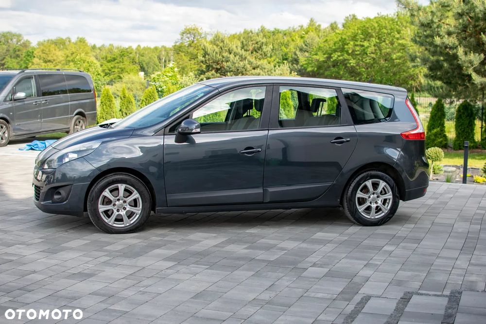 Renault Grand Scenic 1.6 16V 110 Dynamique - 15