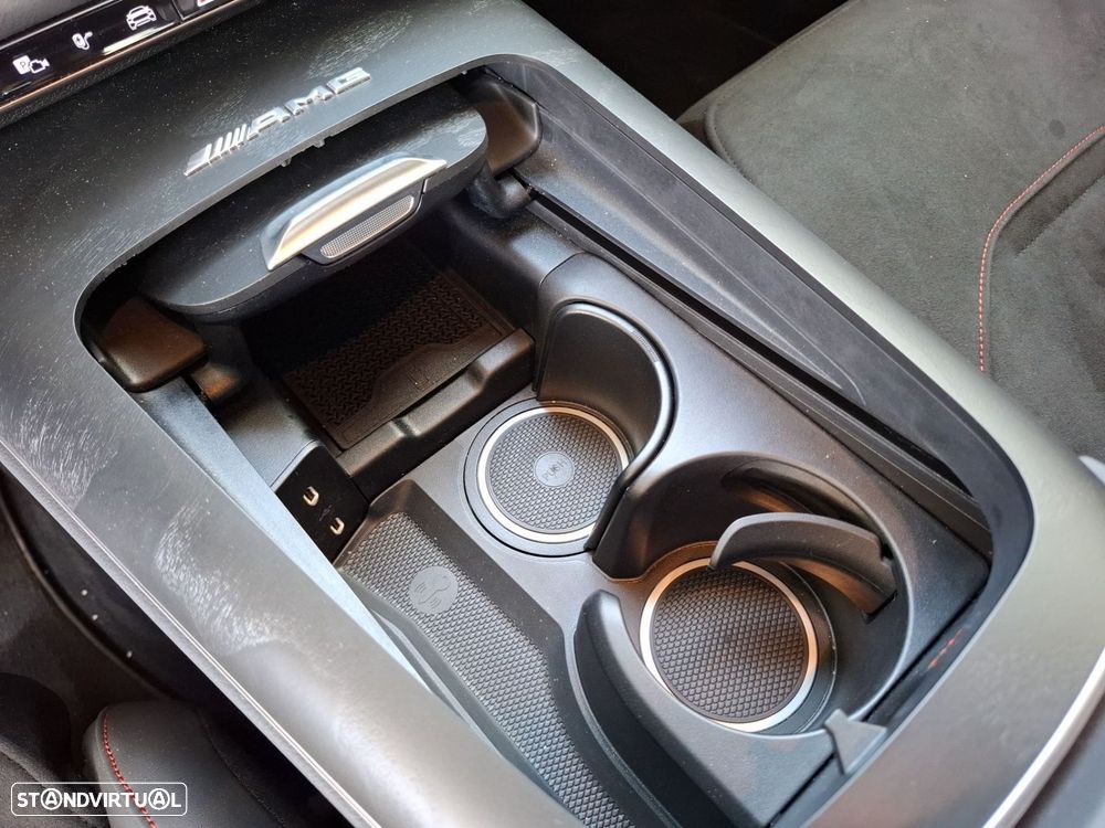 Mercedes-Benz E 53 AMG Hybrid 4Matic+ - 22