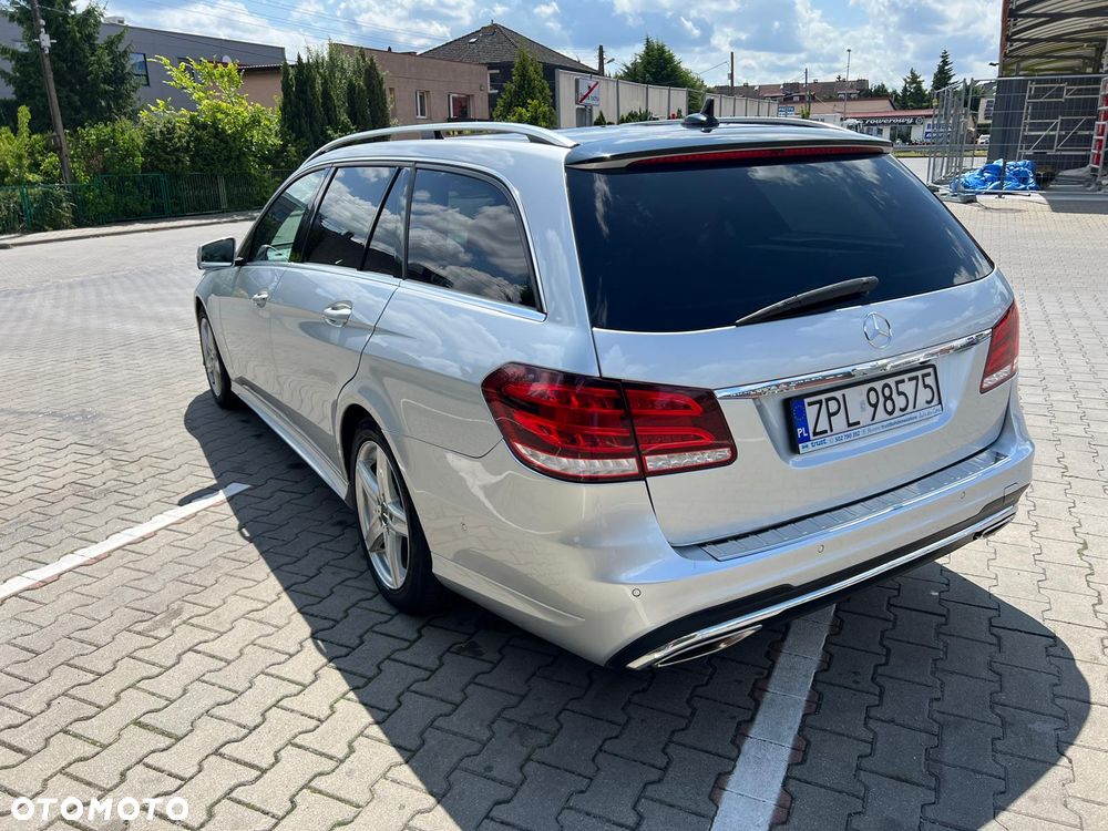 Mercedes-Benz Klasa E 300 BlueTEC 7G-TRONIC - 4