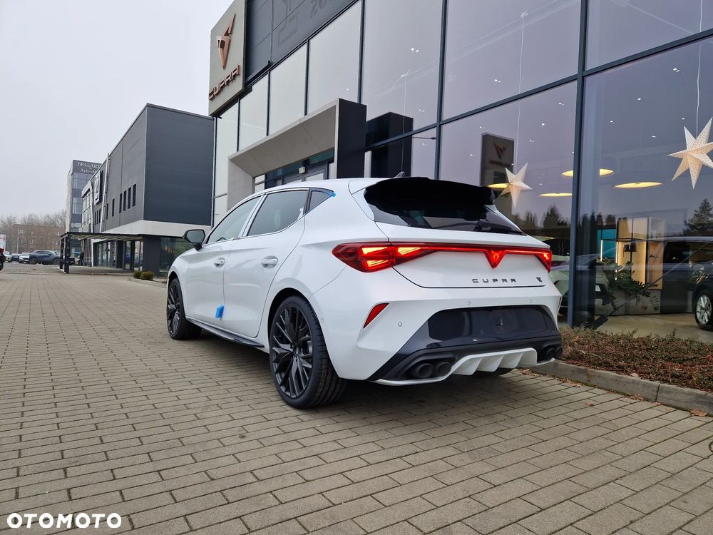 Cupra Leon 2.0 TSI VZ DSG - 3