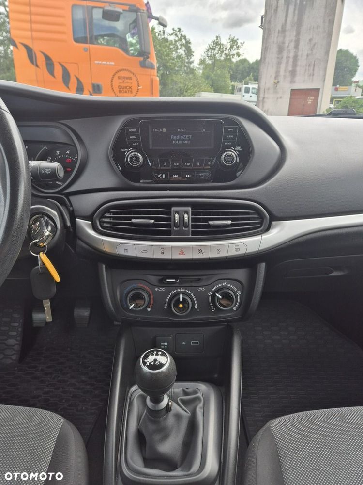 Fiat Tipo 1.4 16V Pop - 14