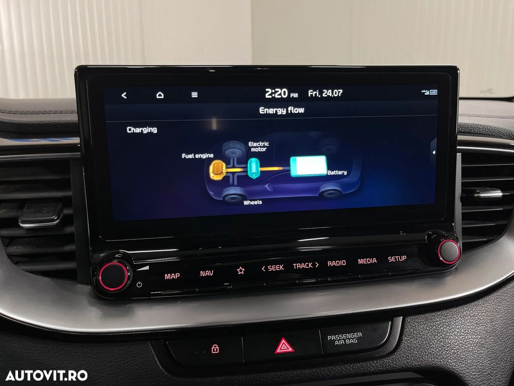 Kia XCeed 1.6 GDI 6DCT PHEV Vision - 11