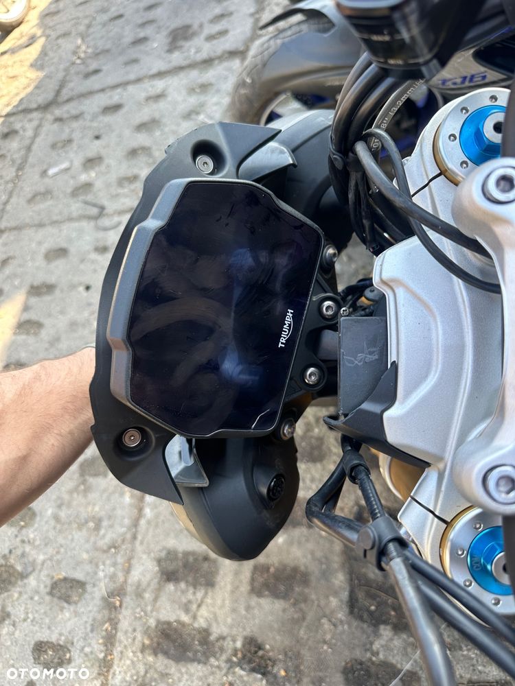 Triumph Speed Triple - 15