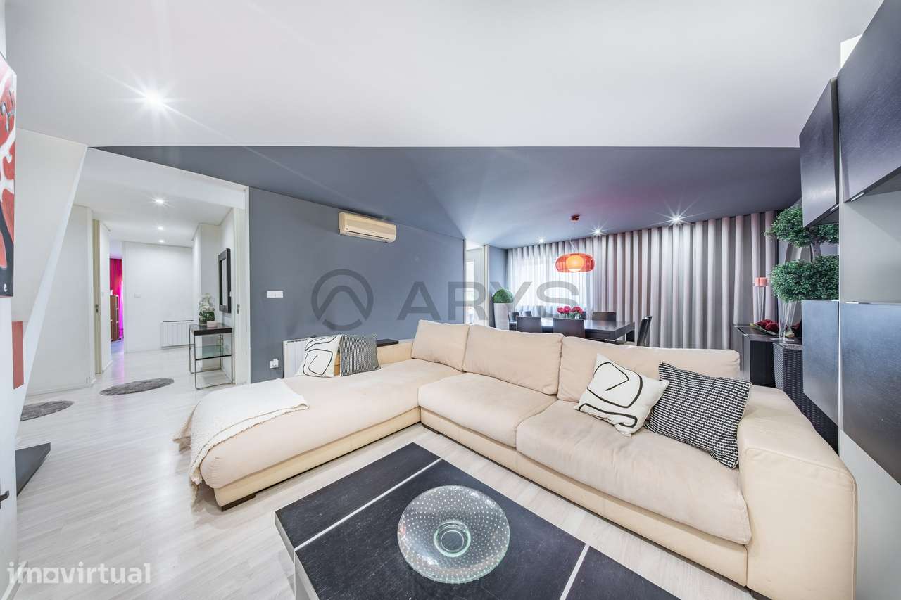 Apartamento T4 Rua Cândido de Oliveira - Grande imagem: 4/26