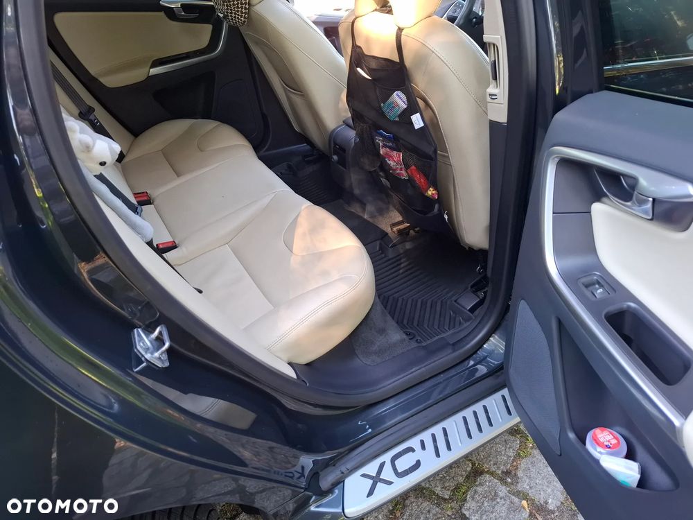 Volvo XC 60 T5 AWD Drive-E Summum - 21