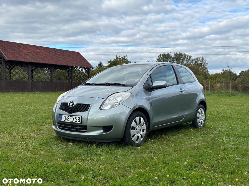 Toyota Yaris - 2