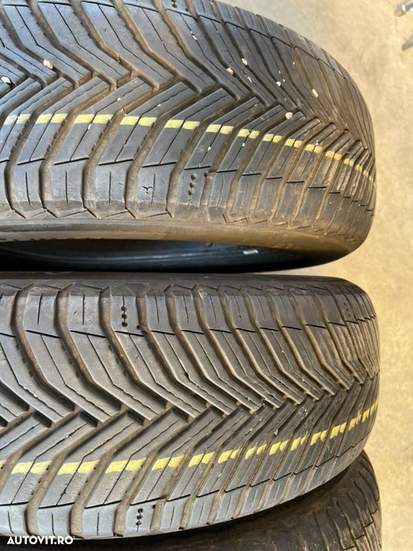 vând 4 anvelope 215/65/17 Michelin allseazon foarte bune - 2