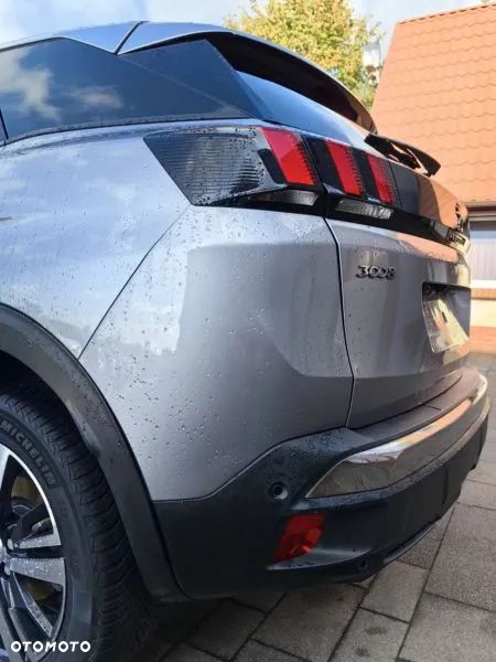 Peugeot 3008 1.5 BlueHDi Allure Pack S&S EAT8 - 9